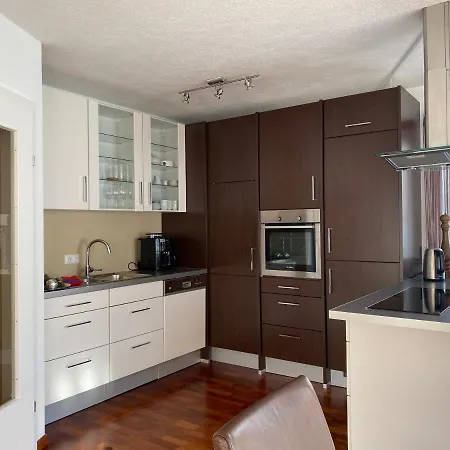 Steinplatte Apartment *