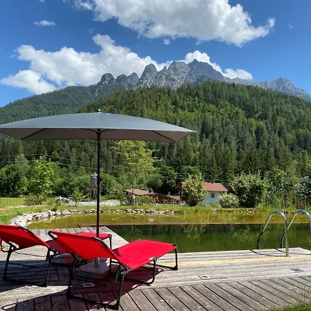 斯坦普拉提公寓 * 瓦德林