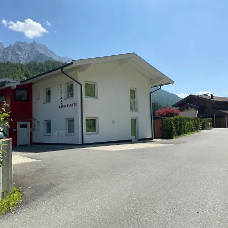 斯坦普拉提公寓 * 瓦德林