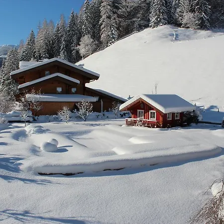 斯坦普拉提公寓 公寓